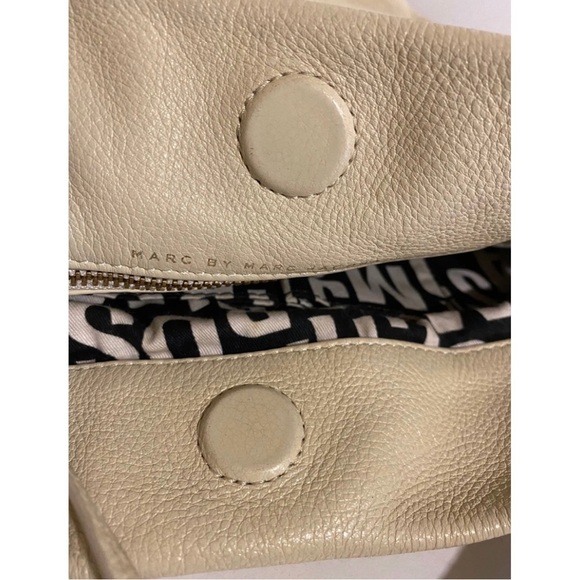Marc by Marc Jacob’s Elegant cream Shoulder Bag - Picture 8 of 10